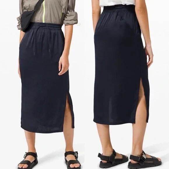 Lululemon Glide Away Navy Blue Side Slit Satin Pull-On Slip Midi Skirt Size 6 - Picture 1 of 14